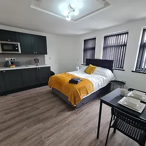 Apartment By Bic Legends 3, Batley